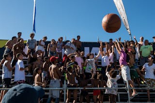 Fans Big Ball 2013 FIBA 3x3 World Tour Rio de Janeiro