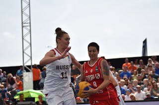 9 Biljana Pesovic (SRB) - 11 Anastasia Logunova (RUS)