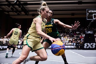 33 Lauren Mansfield (AUS) - Australia vs Brazil
