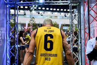 6 Worthy De Jong (NED)