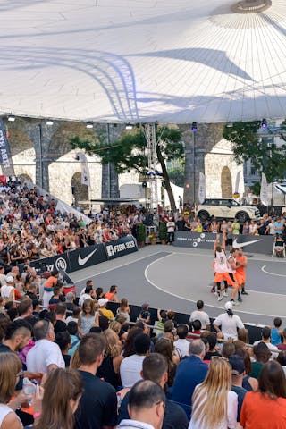 The court, 2015 WT Lausanne, 29 August 2015