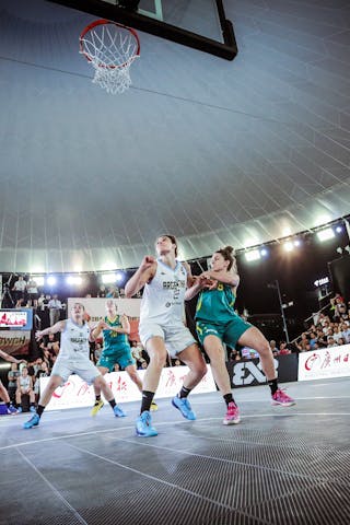 8 Isabella Brancatisano (AUS) - 22 Natacha Perez (ARG) - 5 Agustina Jourdheuil (ARG) - Australia v Argentina, 2016 FIBA 3x3 World Championships - Women, Pool, 11 October 2016