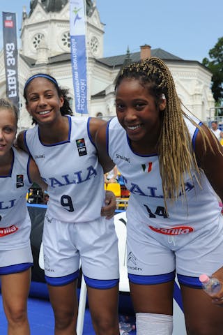 Italy - Greece (women) Pool D