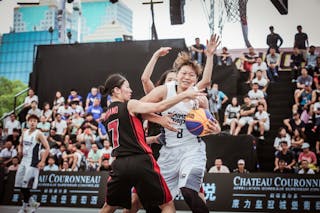 7 Yuki Hyugano (JPN) - 8 Li-yun Wang (TPE) - Chinese Taipei v Japan, 2016 FIBA 3x3 World Championships - Women, Pool, 11 October 2016