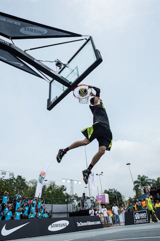 Rafal 'Lipek' Lipinski, pro dunker, dunk contest, FIBA 3x3 World Tour Rio de Janeiro 2014, Day 2, 28. September.