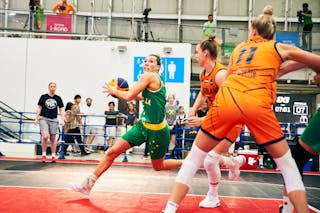 9 Esther Fokke (NED) - 5 Maddie Garrick (AUS) - Game5_Final_Netherlands vs Australia