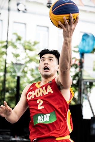 2 Hanyu Guo (CHN)