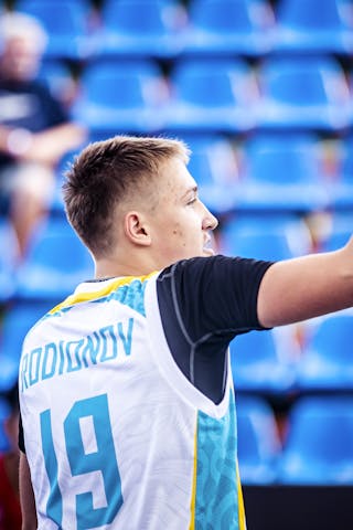 19 Radislav Rodionov (KAZ)