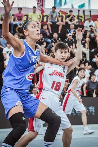 3 Alessandra Visconti (ITA) - 18 Miuka Mori (JPN) - Japan v Italy, 2016 FIBA 3x3 World Championships - Women, Pool, 13 October 2016