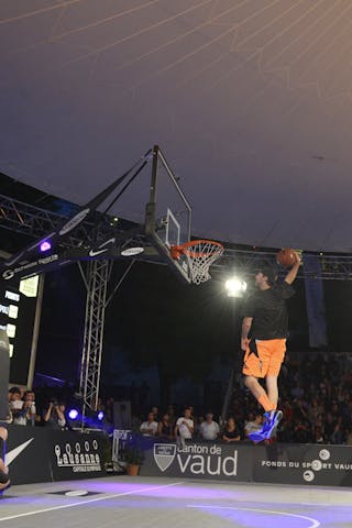 Dunk contest 2013 FIBA 3x3 World Tour Masters in Lausanne