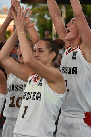 7 Tatiana Petrushina (RUS) - 10 Aleksandra Stolyar (RUS) - 11 Anastasia Logunova (RUS) - 18 Anna Leshkovtseva (RUS)