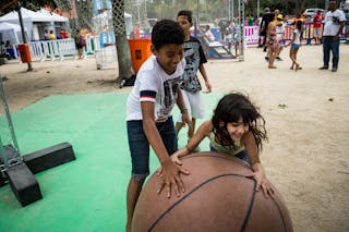 Entertainment, kids playing, FIBA 3x3 World Tour Rio de Janeiro 2014, Day 2, 28. September.