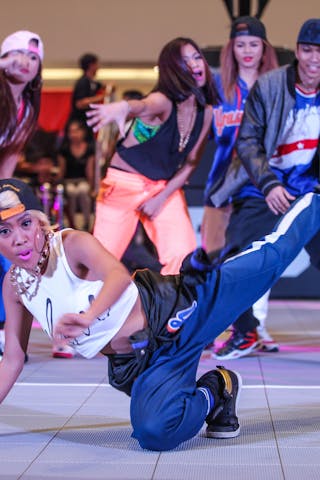 Dance crew, 2014. World Tour Manila, 3x3game, 20. July.