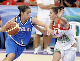 Belarus vs Italy, Day 8 of the FIBA Basketball 3 on 3, during the Singapore 2010 Youth Olympic Games. 22/08/2010  Girls Classification 9-12 Belarus vs Italy, Day 8 of the FIBA Basketball 3 on 3, during the Singapore 2010 Youth Olympic Games. 22/08/2010  Girls Classification 9-12