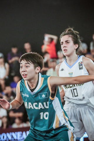 10 Ka I Chan (MAC) - 10 Macarena Durso (ARG) - Argentina v Macau, 2016 FIBA 3x3 World Championships - Women, Pool, 11 October 2016
