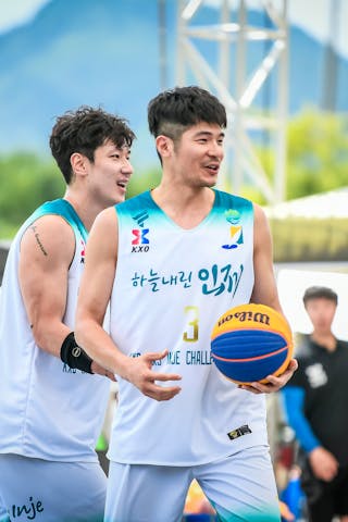 2 Hyun Seoung Lee (KOR) - 3 Jinsu Park (KOR)