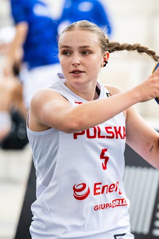 5 Julia Justyna Jeziorna (POL)