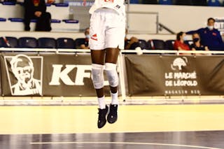 28 Migna Touré (FRA)